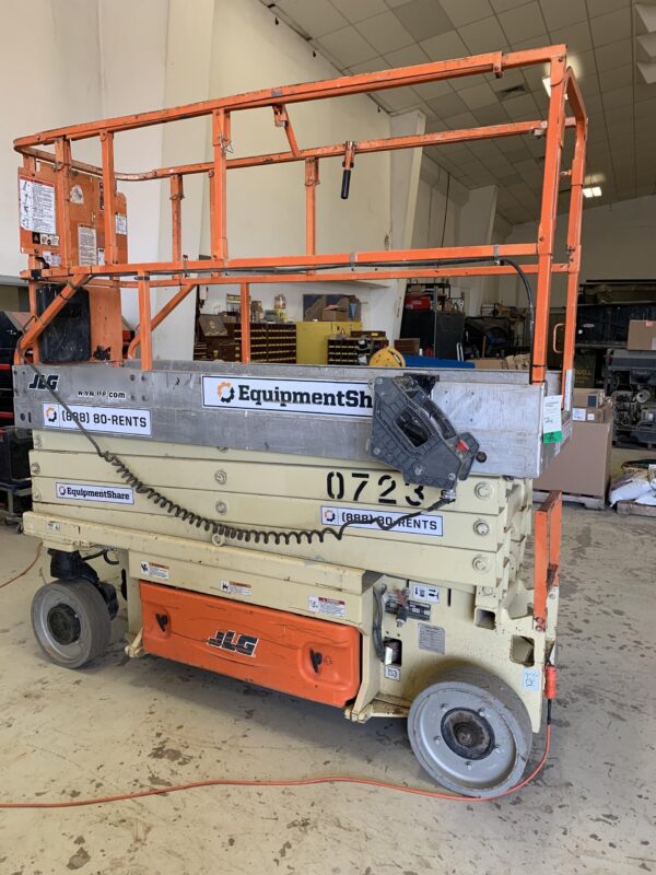 2006 JLG 2630ES