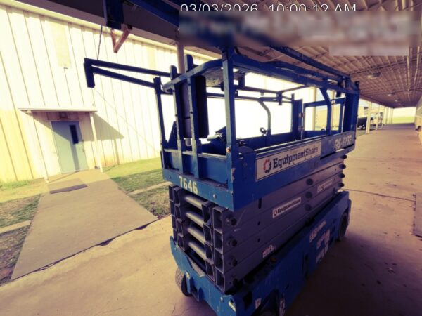 2017 GENIE GS-3232