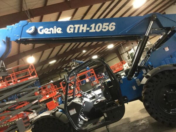 2017 GENIE GTH-1056