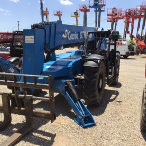 2017 GENIE GTH-1056