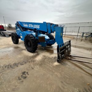 2017 GENIE GTH-1056