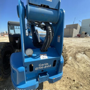 2017 GENIE GTH-844