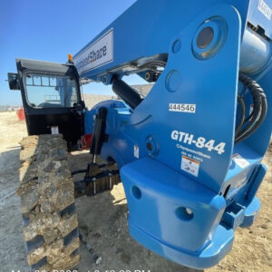 2017 GENIE GTH-844