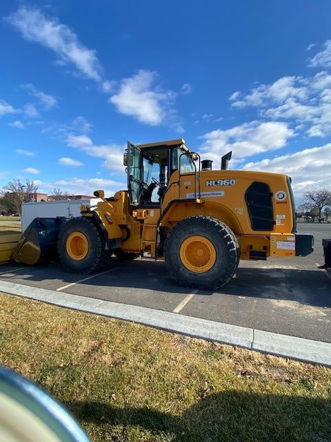 2017 HYUNDAI HL960