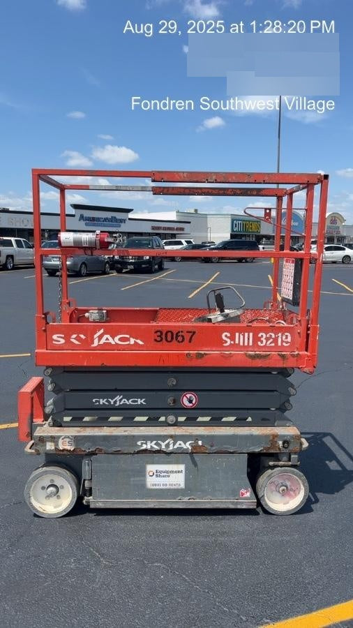 2017 SKYJACK SJIII-3219