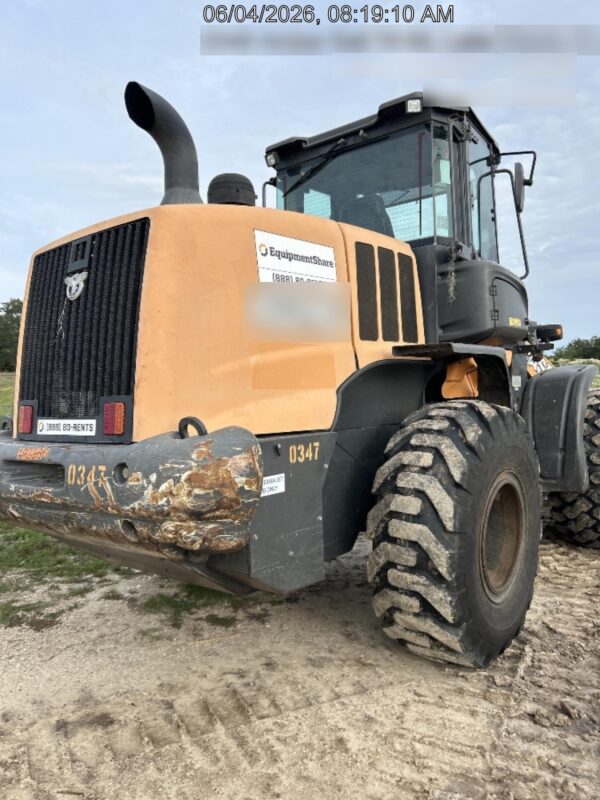 2018 CASE 621G