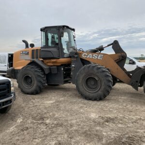 2018 CASE 821G