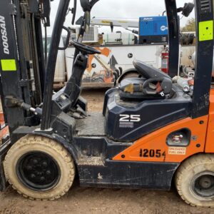 2018 DOOSAN G25P-7