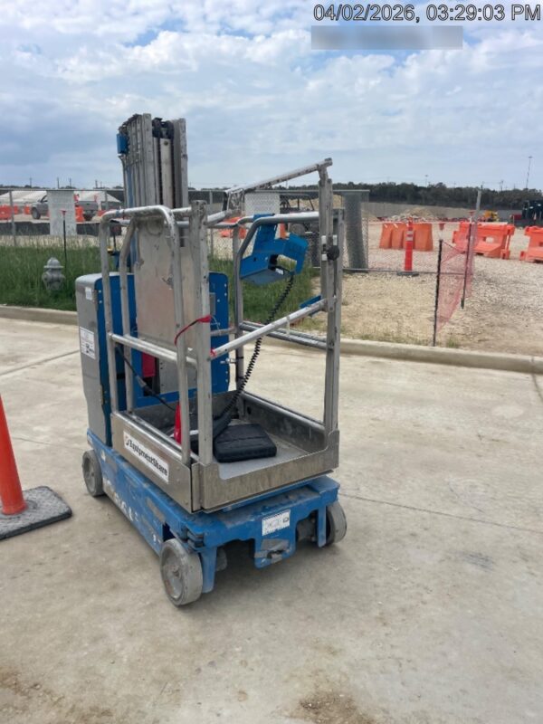 2018 GENIE GR-20