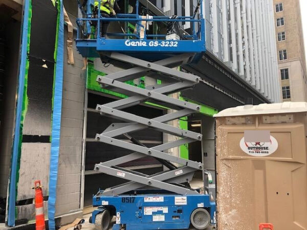 2018 GENIE GS-3232