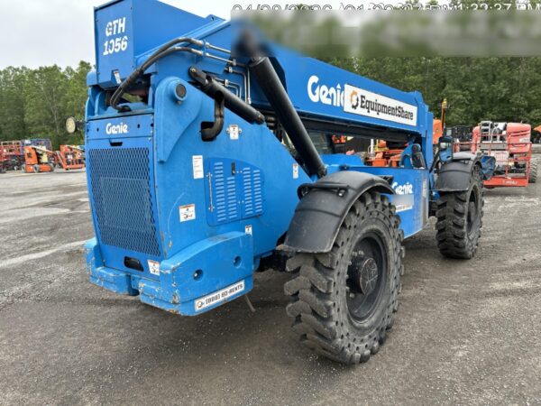2018 GENIE GTH-1056