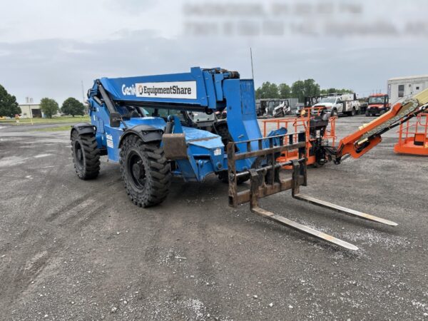 2018 GENIE GTH-1056