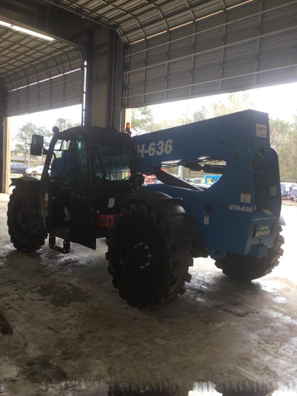 2018 GENIE GTH-636