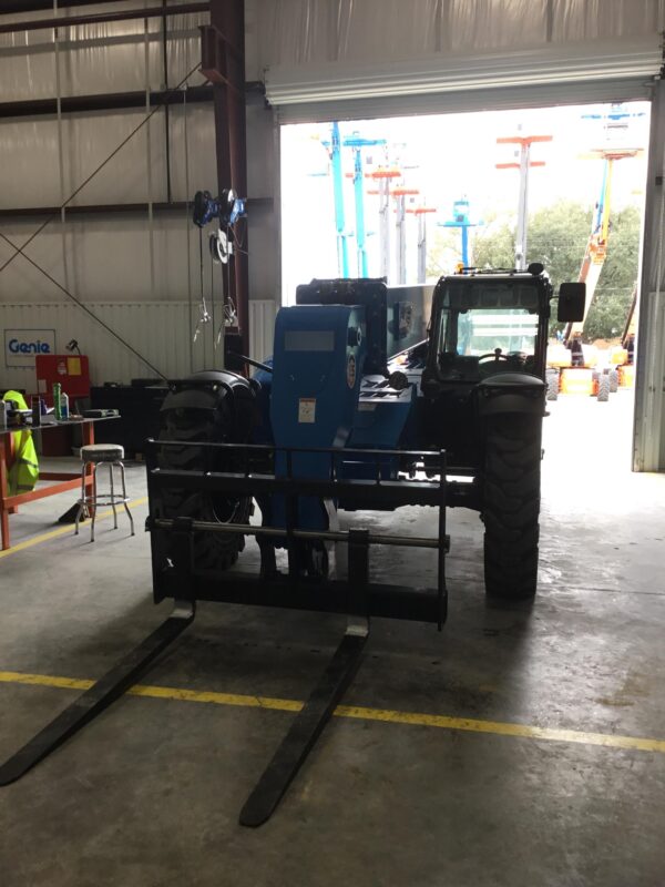 2018 GENIE GTH-844