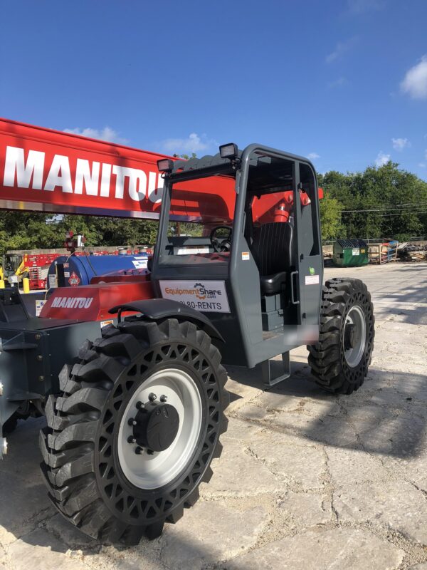 2018 MANITOU MTA10055