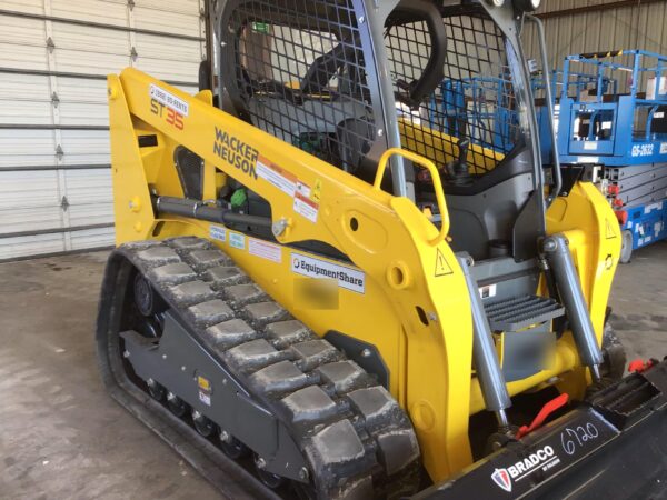 2018 WACKER NEUSON ST35 2018 WACKER NEUSON ST35