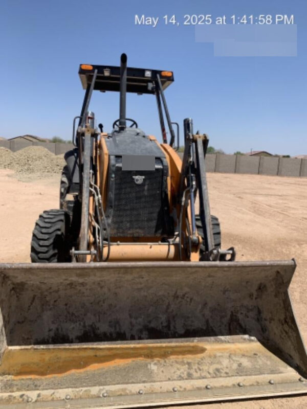 2019 CASE 570N EP