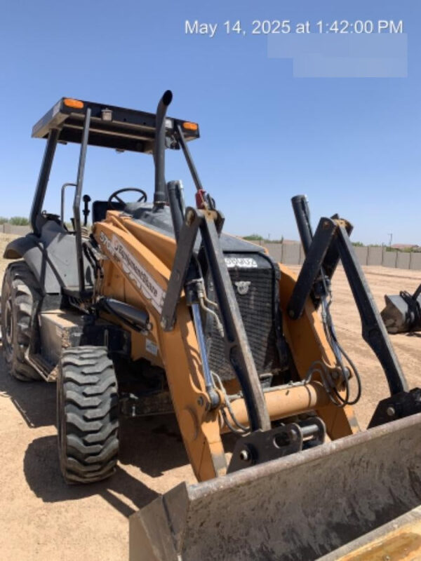 2019 CASE 570N EP