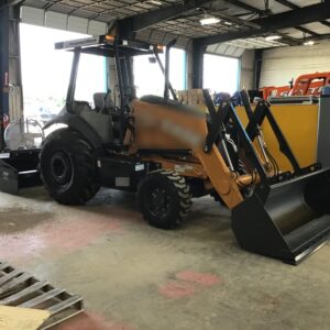 2019 CASE 570N EP