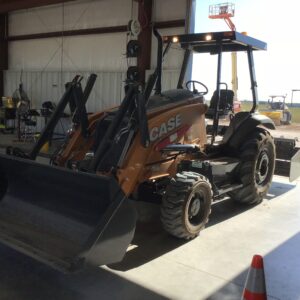 2019 CASE 570N EP