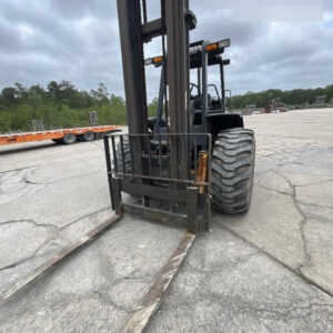 2019 CASE 588H