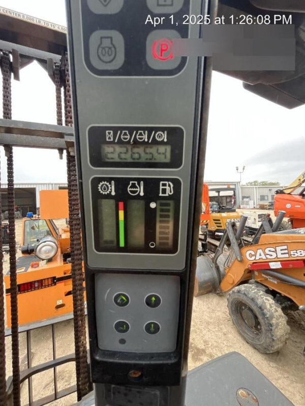 2019 CASE 588H