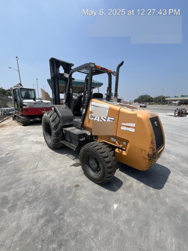 2019 CASE 588H