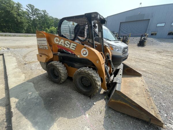 2019 CASE SR175 2019 CASE SR175