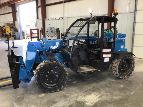 2019 GENIE GTH-5519