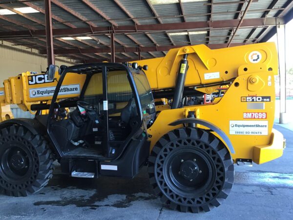 2019 JCB 510-56