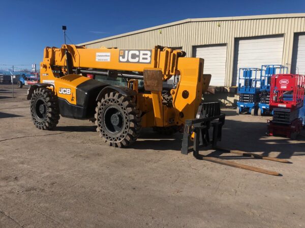 2019 JCB 512-56