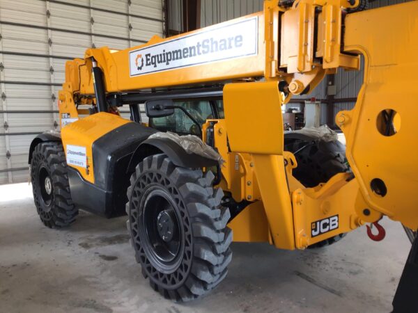 2019 JCB 512-56