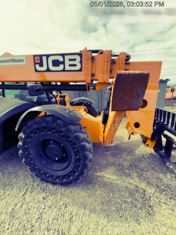 2019 JCB 512-56
