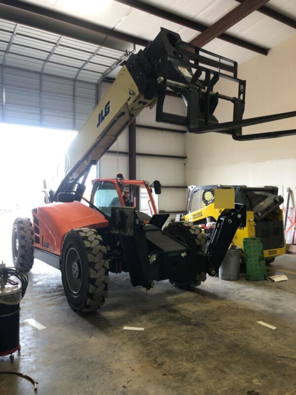 2019 JLG 1255