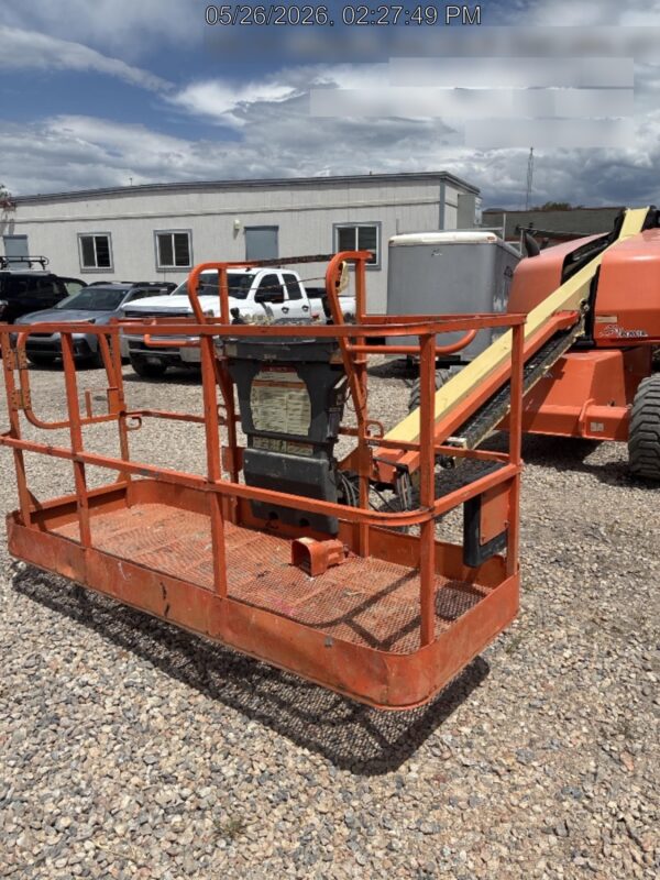 2019 JLG 400S