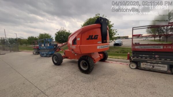 2019 JLG 460SJ