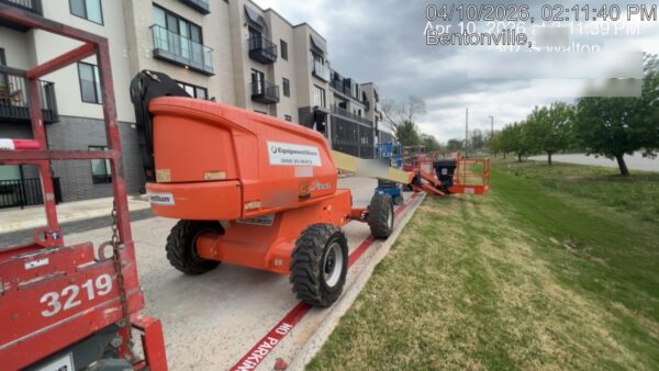 2019 JLG 460SJ