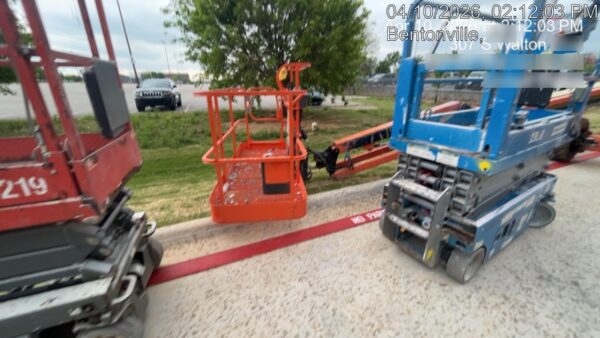 2019 JLG 460SJ