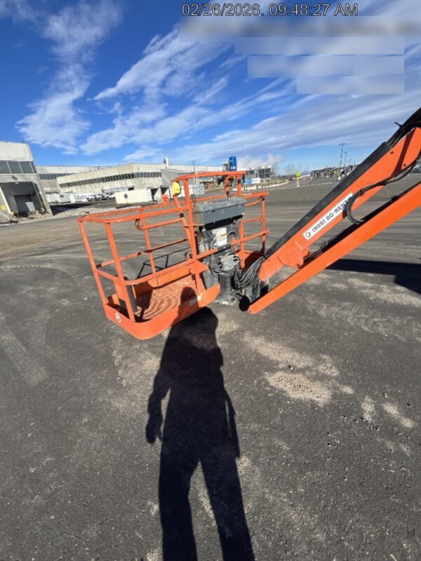 2019 JLG 600AJ