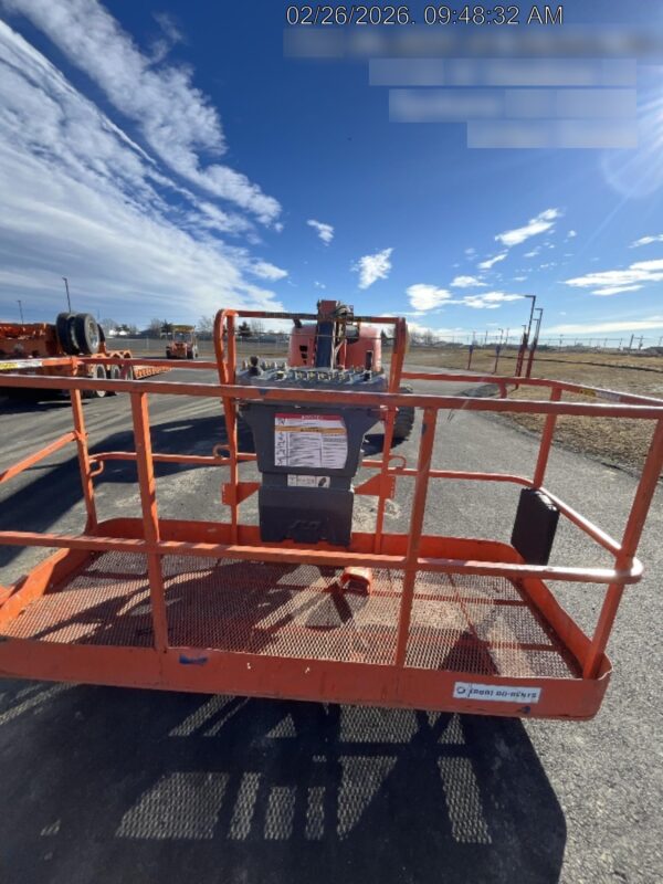 2019 JLG 600AJ