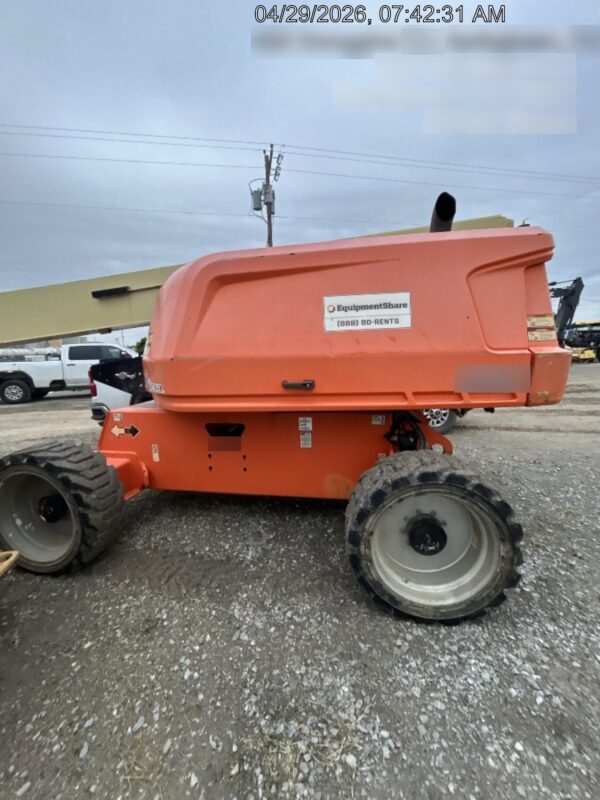 2019 JLG 660SJ