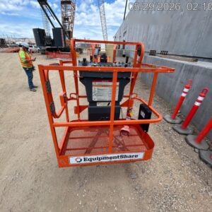 2019 JLG E300AJP