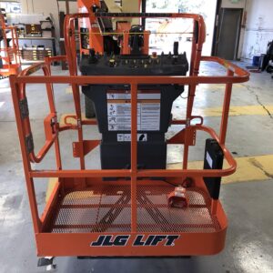 2019 JLG E300AJP