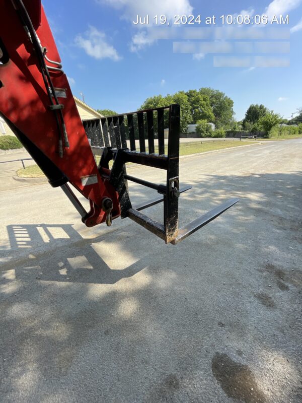 2019 MANITOU MTA8044