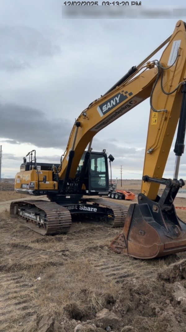 2019 SANY SY265C LC