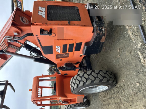 2019 SKYTRAK 8042