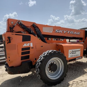 2019 SKYTRAK 8042