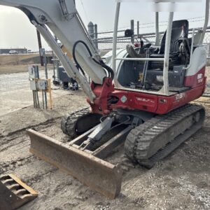 2019 TAKEUCHI TB240
