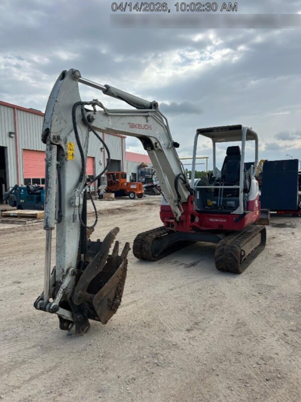 2019 TAKEUCHI TB260