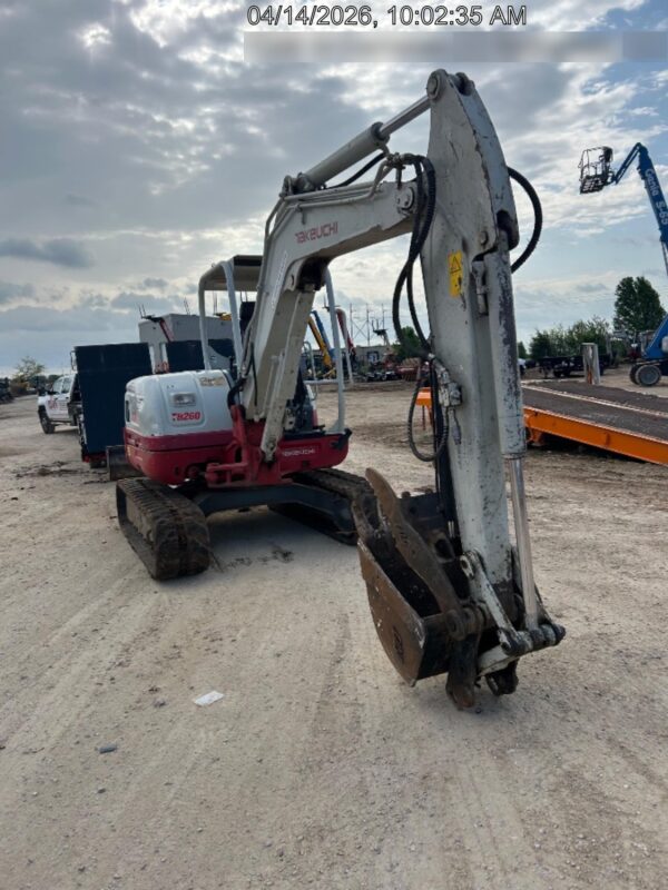 2019 TAKEUCHI TB260